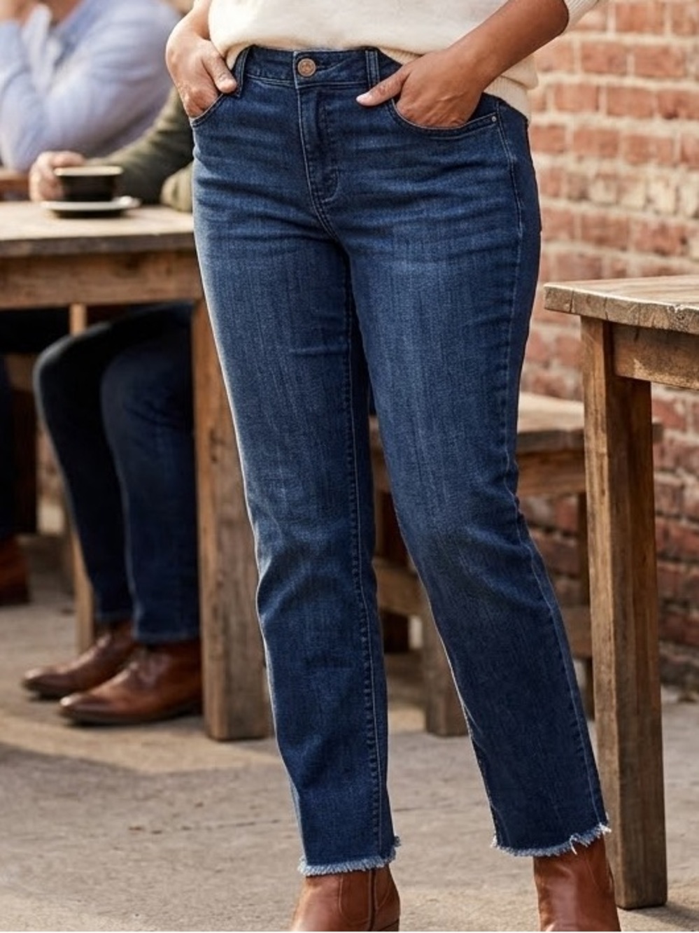 Wit & Wisdom Straight Leg Jeans in Dark Blue Wash